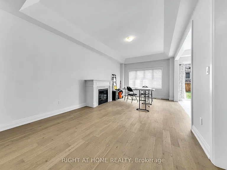 3 Speciosa St #UPPER — Photo 18