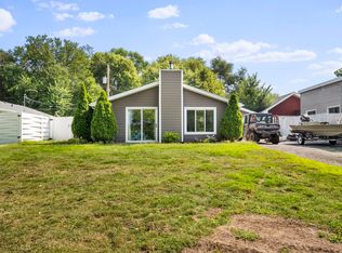 1833 Lakewood Dr, Wilmington, IL