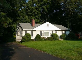 82 Fairway Dr, Pawling, NY 12564