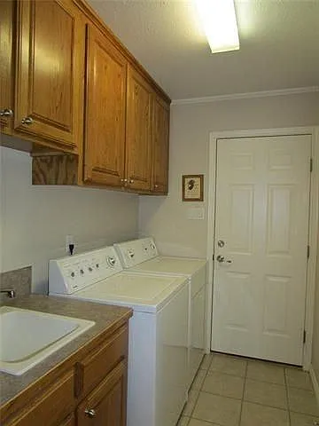 1510 Glenwood Dr — Photo 2