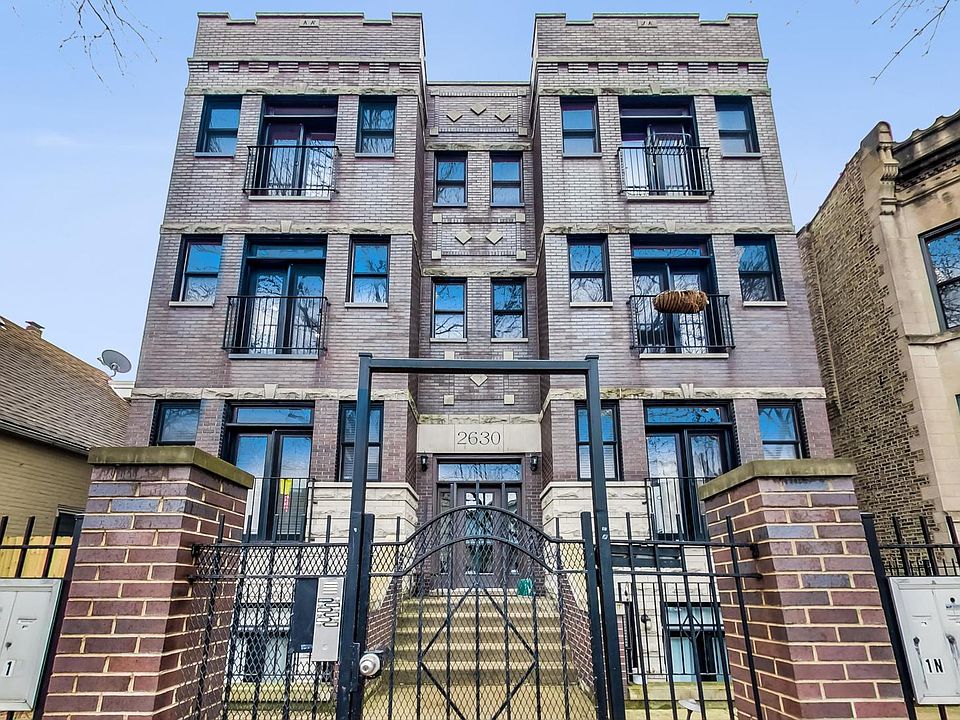 1st image of 2630 N Washtenaw Ave APT 2S