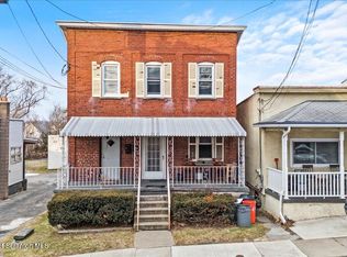 609 E Drinker St, Dunmore, PA 18512