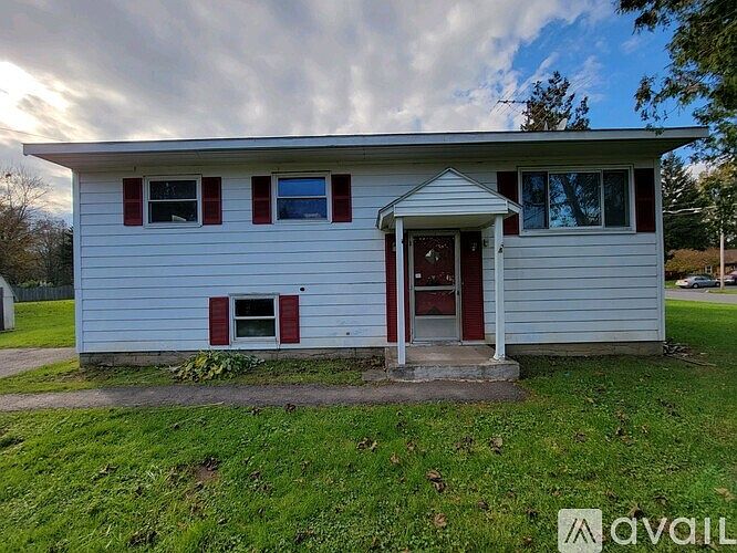 1st image of 100 Cheerwood Dr