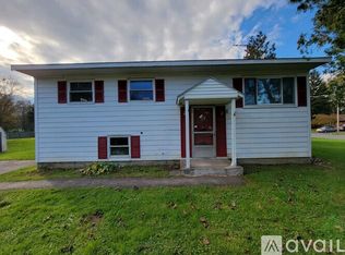 100 Cheerwood Dr, Baldwinsville, NY 13027