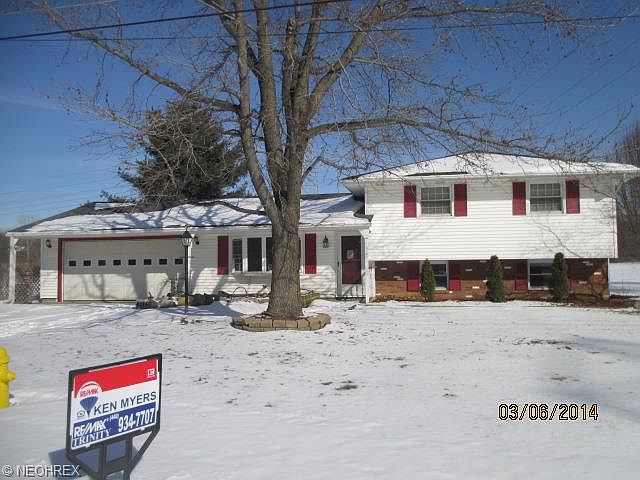 1st image of 41840 Debra Dr