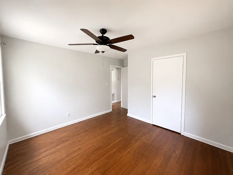 5121 Pinefield Dr — Photo 3