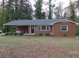 303 W Tennessee Ave, Bessemer City, NC 28016
