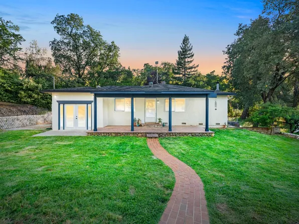 2433 Topside Dr, Auburn, CA 95603