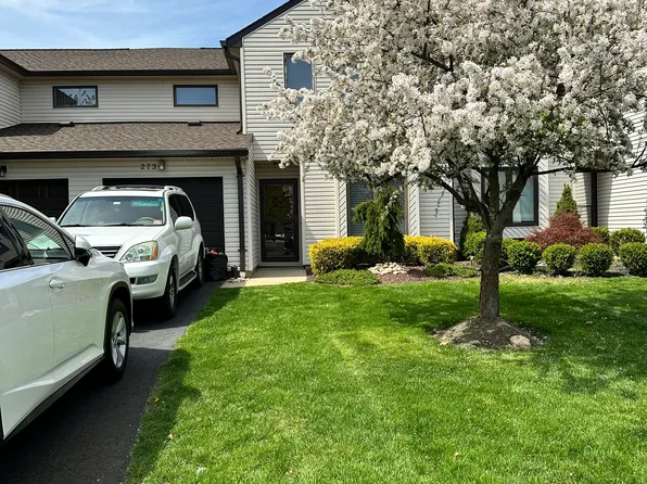 273 Plum Dr, Marlboro, NJ 07746