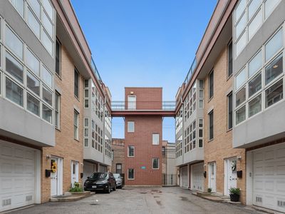 3339 W Irving Park Rd Unit 5W, Chicago, IL, 60618