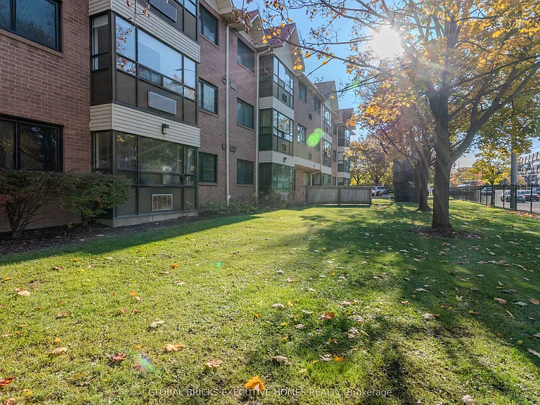 1275 Cornerbrook Pl #102 — Photo 7
