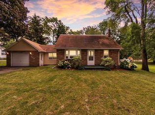 213 4th St, Jackson, MI 49203