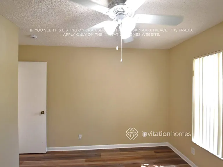 265 Somerset Way — Photo 11