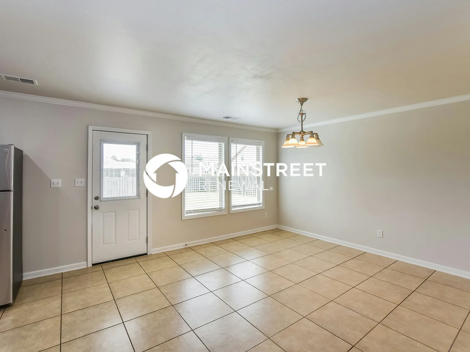 292 Harold Murphy Dr — Photo 4