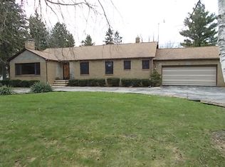 304 E Center St, Linwood, MI