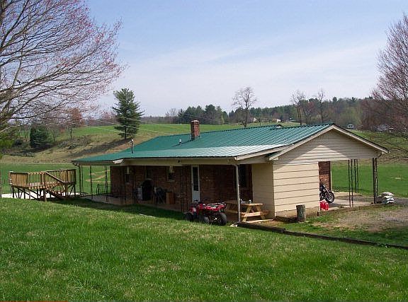 5th image of 130 McGrady Cir