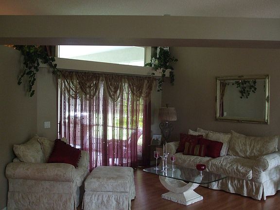4th image of 2151 Saragossa Ave