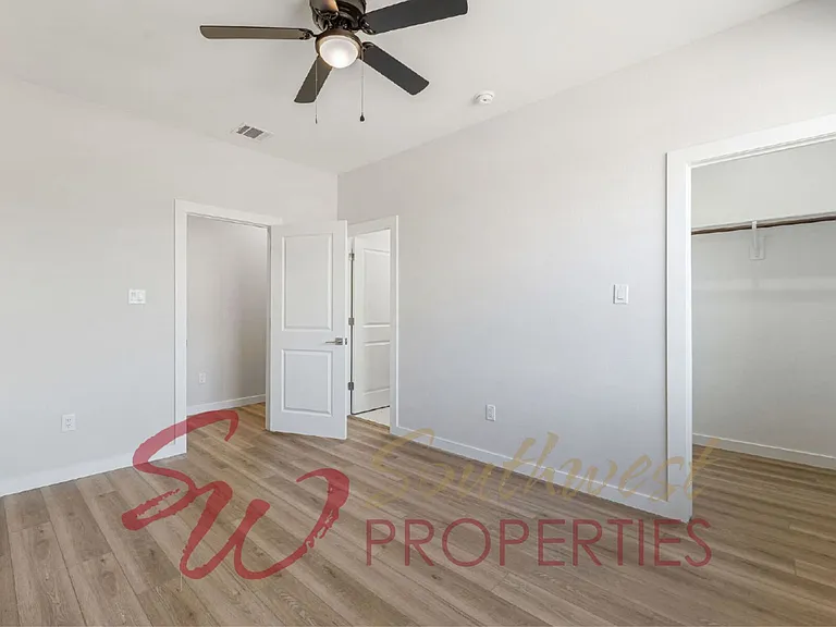 556 Galt Dr — Photo 16
