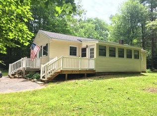 5 Balsam Dr, Ashburnham, MA 01430