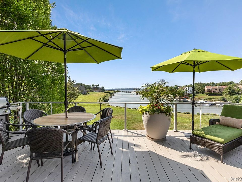 1st image of 15 Harbour Point Drive
