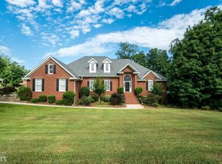 210 Westchester Dr, Macon, GA 31210