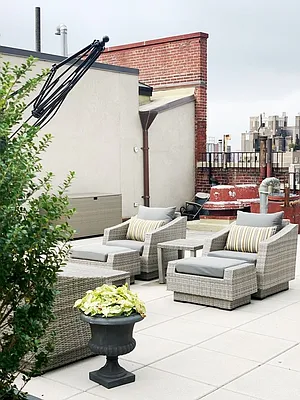 Sold by Douglas Elliman | media 14