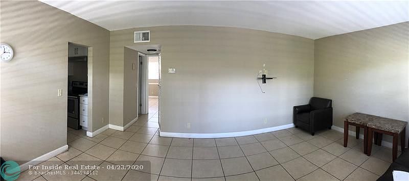 1st image of 3041 NE 49th St #210