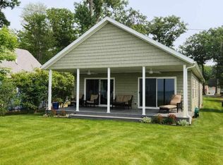3128 Shore Dr, Pt Austin, MI 48467