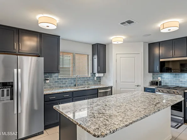 10512 W Harrigan Dr, Marana, AZ 85653