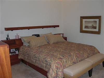 5th image of 4828 56th Ave NW