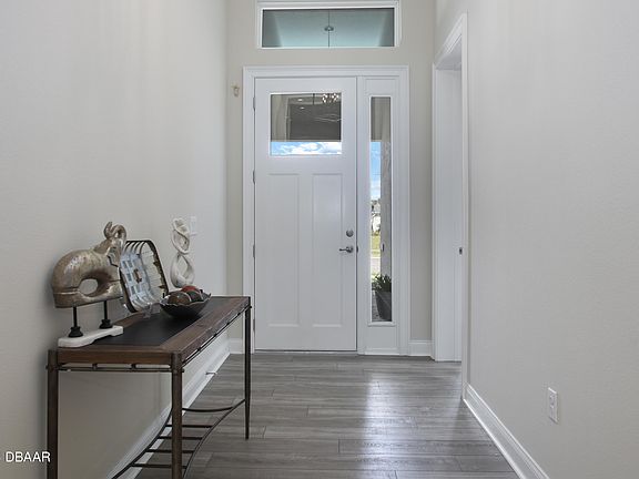 2nd image of 289 Cyan Ave