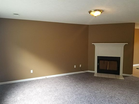 3rd image of 443 Dabney Dr