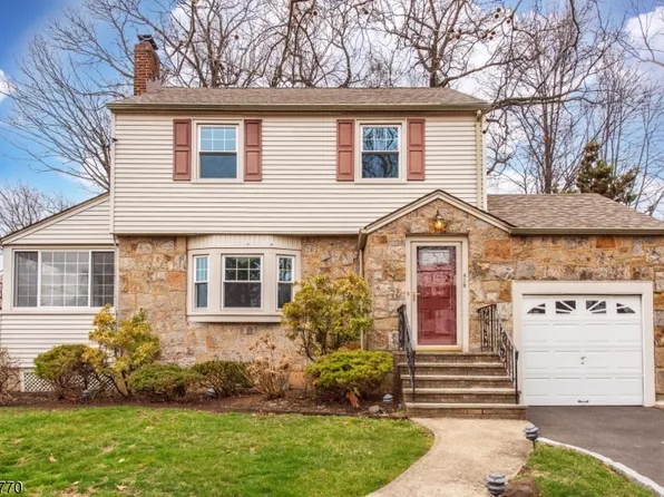 428 Essex Ave, Bloomfield Twp., NJ 07003