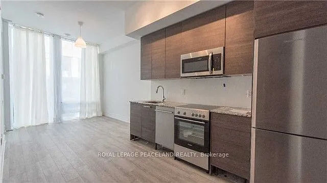1 bed, $2,400 — Photo 4