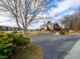 32 Bayview Dr, Hacketts Cove, NS B3Z3J9