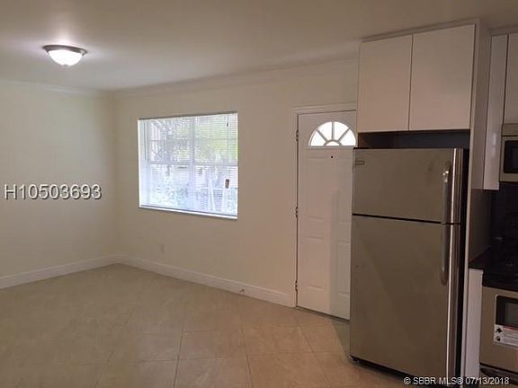 4th image of 1780 S Glades Dr APT 3