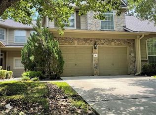 86 N Valley Oaks Cir, Spring, TX 77382