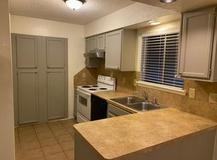2112A Lee St, Longview, TX 75604