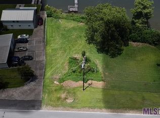 3 Island Rd #R, Ventress, LA 70783