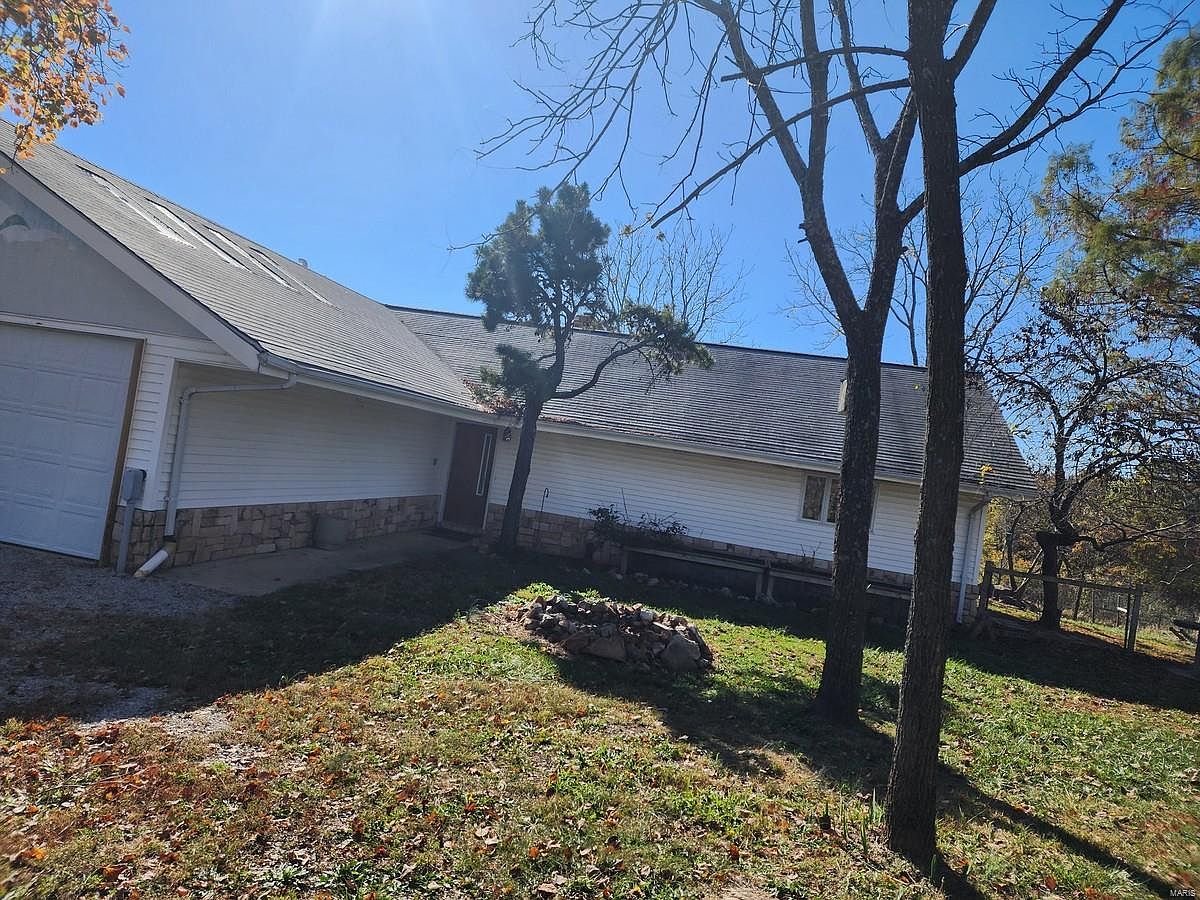 13321 Highway N, Bourbon, MO 65441 | Zillow