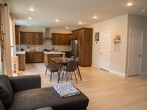4th image of 9903 SW 172nd Ave