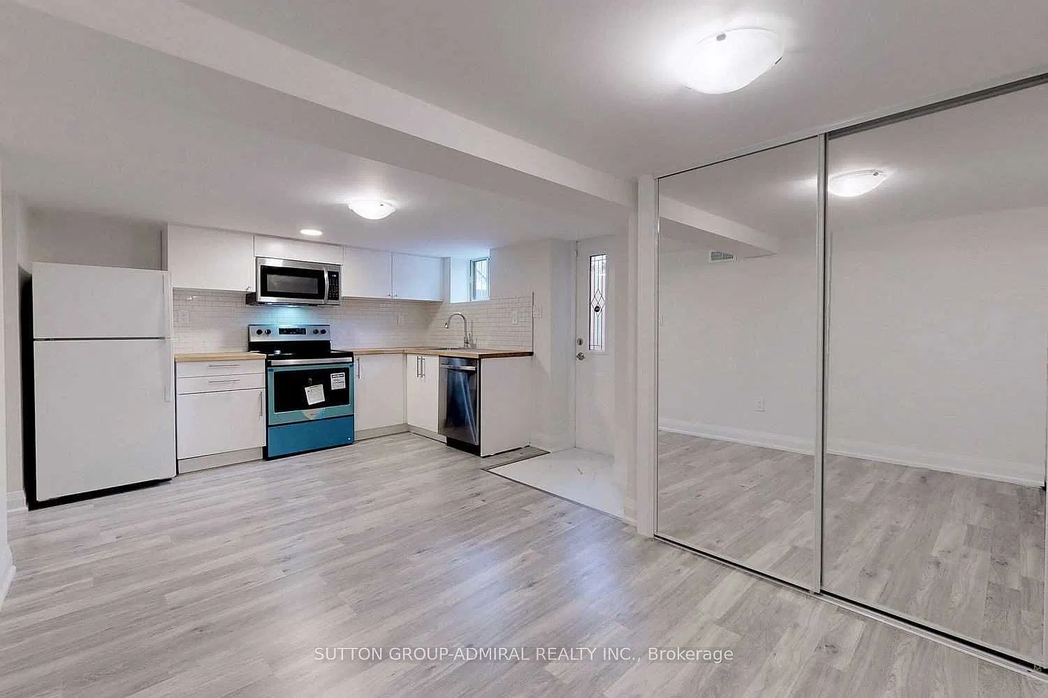 2 bed, $1,999 — Photo 1