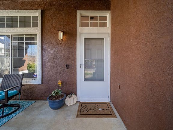 4th image of 1719 Autumn Meadow Drive