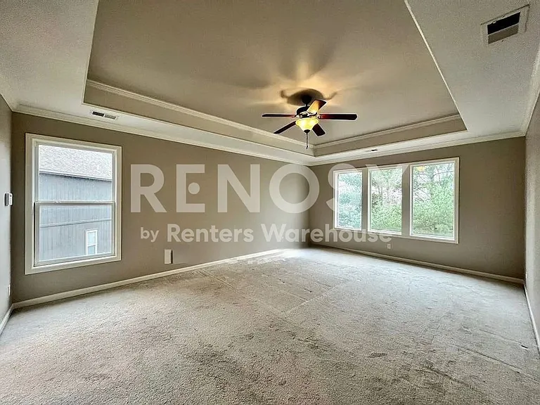 15861 Linden St — Photo 14
