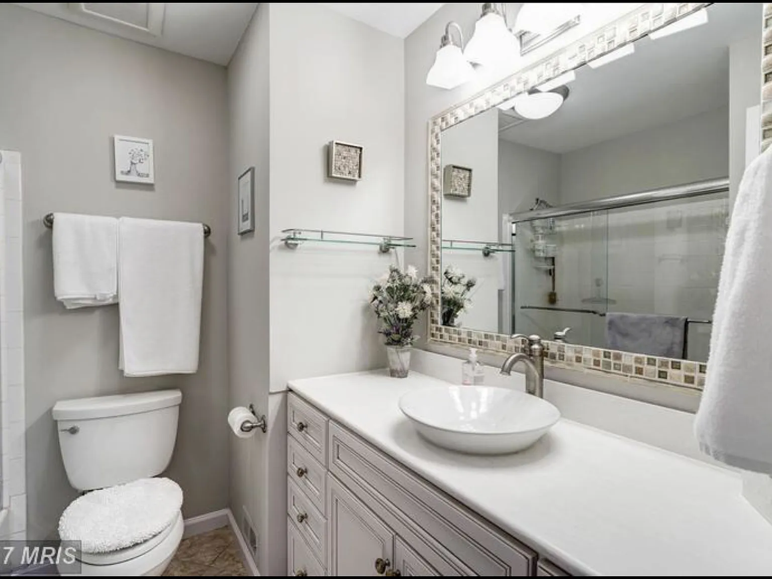 1 bed, 1185 sqft, $1,250 — Photo 2
