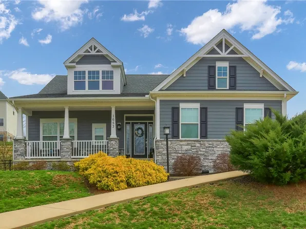 1653 Blackburn Heights Dr, Sewickley, PA 15143