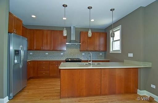 5th image of 4038 N Sacramento Ave