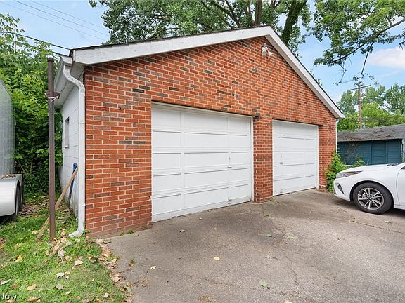 5th image of 1632 Cohassett Ave