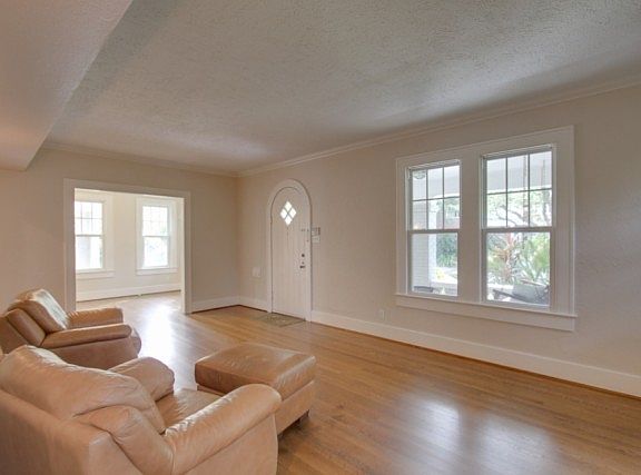 3rd image of 56 Cedar Lawn Cir