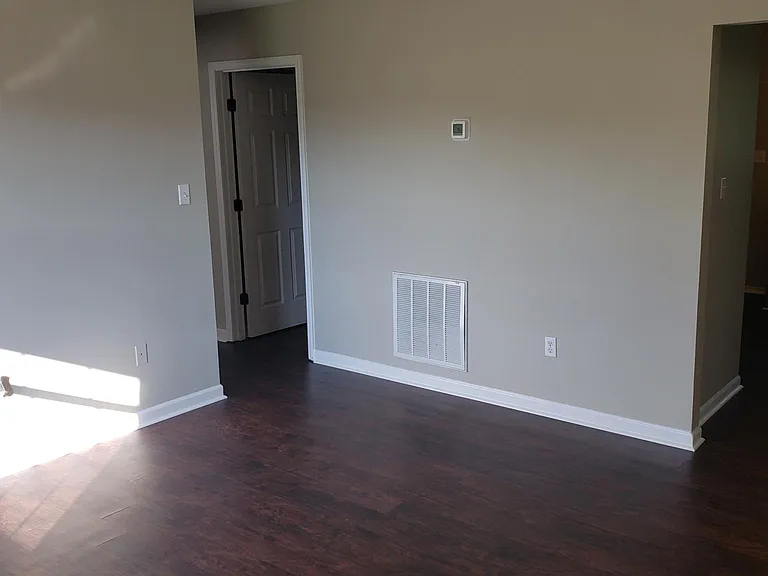 197 Lawson Mill Rd #C — Photo 10